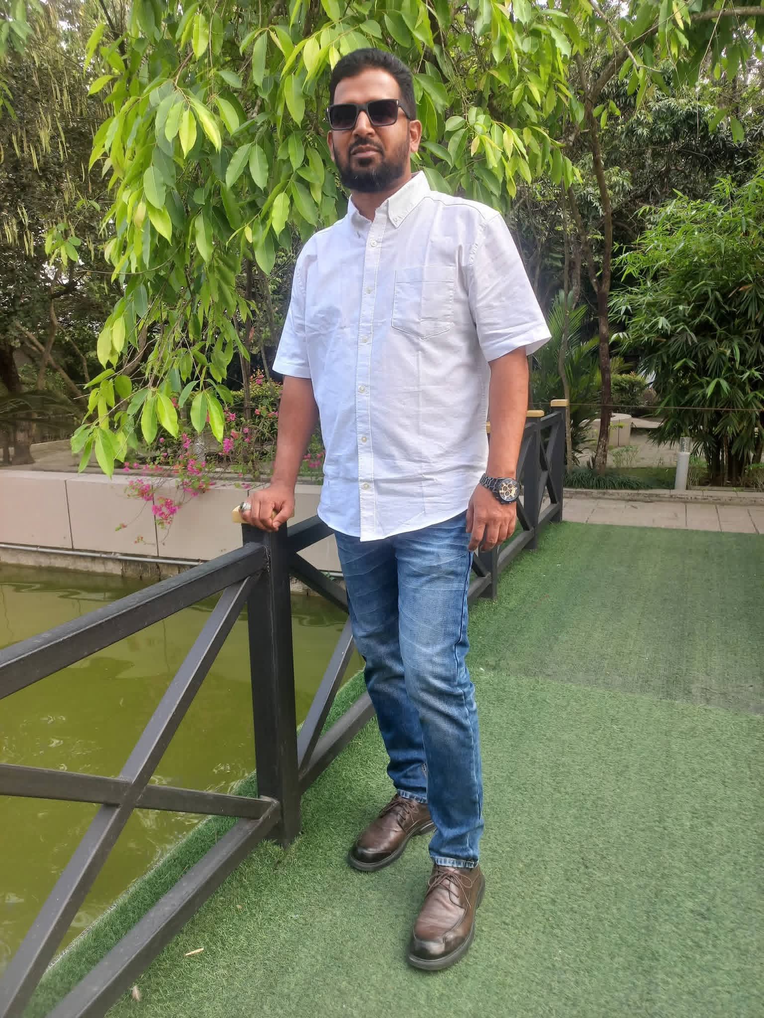 Mohammad Roni Hossain